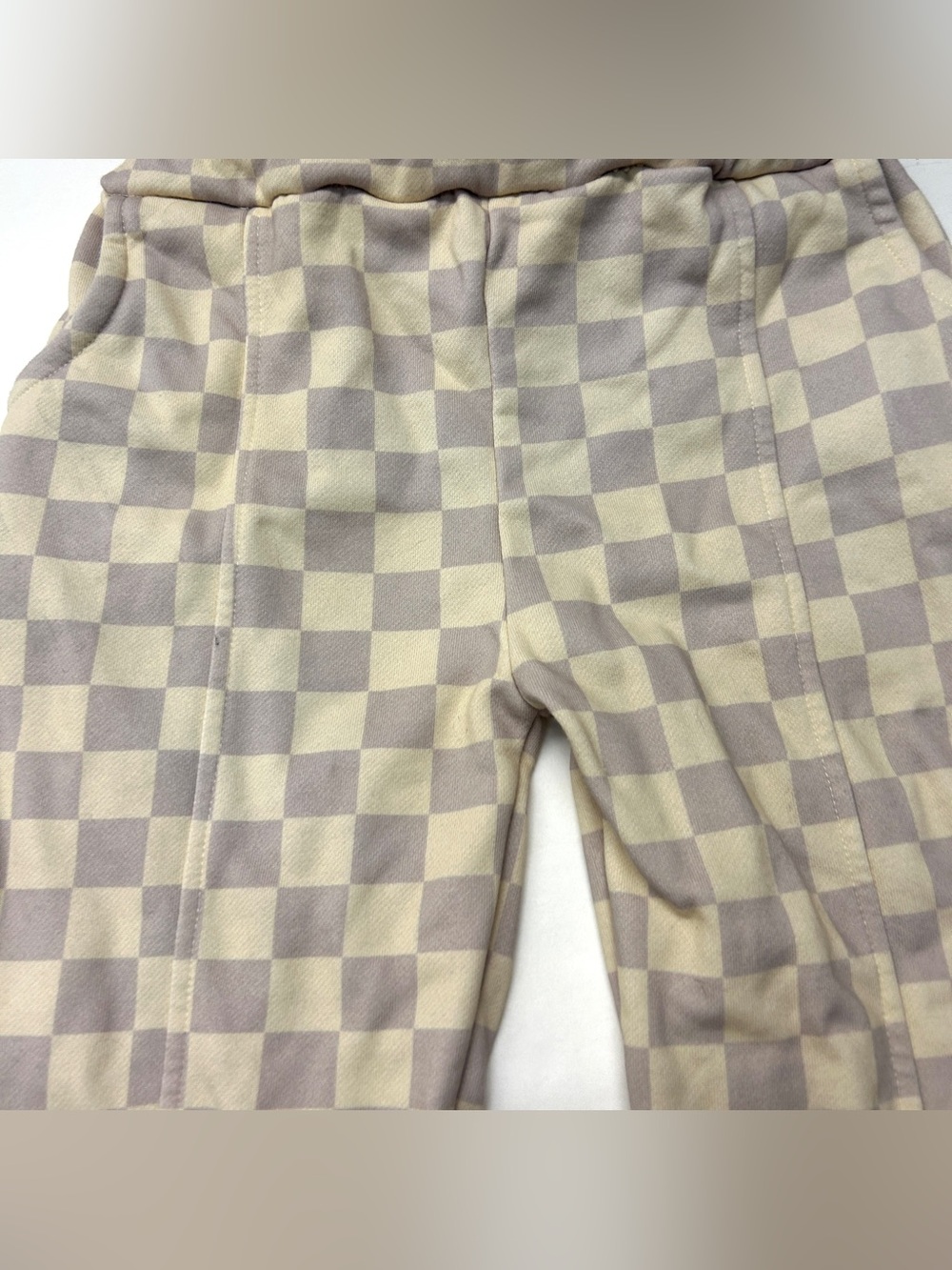 Nora Madison Beige & Lavender Purple Checker Plaid Joggers Sweatpants Pants - Picture 2 of 3